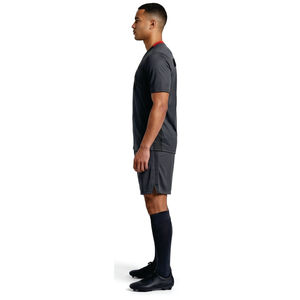 Camiseta de Fútbol de Manga Corta, Transpirable, Ajuste Atlético, Estampado Sublimado, Diseño Sólido, para Adultos, Todas las Temporadas, Cuello en V Negro para Hombre - Product Image 4