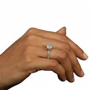 Anillo de compromiso solitario con diamante talla cojín y halo oculto, banda pavé de diamantes, oro blanco de 10K, 14K, 18K, anillo de media eternidad para boda - Product Image 5