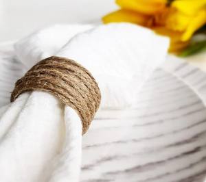 แหวนรัดผ้าเช็ดปากแบบเรียบง่ายทำจากปอกระเจา ผ้าเช็ดปากทำมือจากปอกระเจา, แหวนรัดผ้าเช็ดปากจากผ้ากระสอบ - Product Image 3