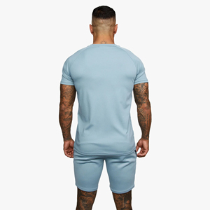 Ensemble T-shirt et short d'été décontracté surdimensionné pour homme, col rond, personnalisé, haute visibilité, vente en gros - Product Image 4