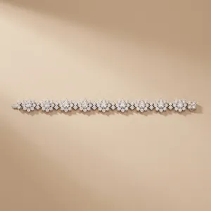 Pulsera de Lujo con Dijes de Flores y Diamantes para Mujer, Chapada en Oro de 14k, Joyería de Boda, Cadena de Eslabones - Product Image 2