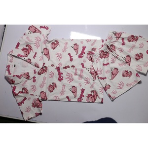 Ensemble pyjama fleuri pour femmes, vêtements de nuit à manches longues boutonnées, ensemble deux pièces, tenue de nuit confortable - Product Image 1