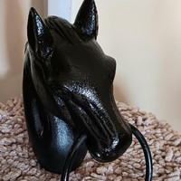 Tête de poteau de harnais en fonte vintage personnalisée, motif tête de cheval, finition noire brillante, revêtement en poudre antirouille durable pour jardin et grange