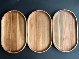 Ensemble de 3 plateaux de service en bois d'acacia faits à la main, de forme ovale, pour servir le petit-déjeuner, le thé et le café - Product Image 5