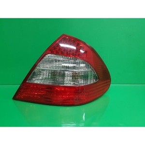 Feu arrière droit d'occasion pour E280 2007, référence OEM 2118202664 - Product Image 1