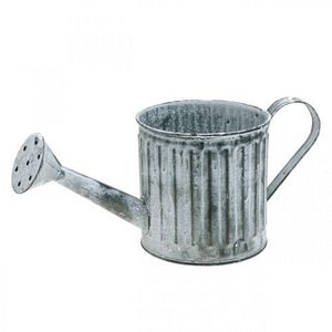 Arrosoir en métal de style vintage, rouge, en fer galvanisé de qualité supérieure, avec long bec, décoratif pour la maison, le jardin et les fleurs. - Product Image 4