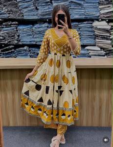 Womanica <b>Women</b> Printed Kurti Set Ethnic <b>Trousers</b> Suit Polka Dot Pants Outfit Festival Party Wear - Product Image 5