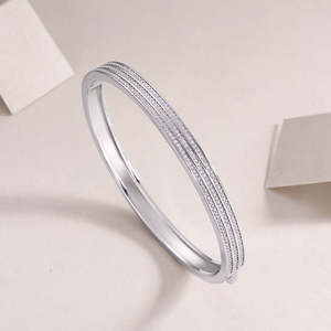 กำไลข้อมือเงินแท้ 925 สำหรับผู้หญิง |   เครื่องประดับทำมือคุณภาพสูงขายส่งจำนวนมาก - Product Image 1