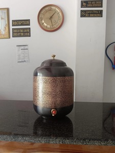 Simple Elegance Copper Water Dispenser Minimalist Copper Water Dispenser Plain Style Wholesale Item Copper Water Dispenser - Product Image 4