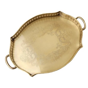 Plateau de service élégant rond en métal plaqué or, artisanat Art Déco, personnalisable, durable, élégant pour la maison, l'hôtel, le restaurant, Ramadan - Product Image 4