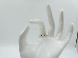 Bague élégante en argent sterling 925 Design intemporel pour tous les jours pour le mariage des femmes Touche d'élégance intemporelle - Product Image 2