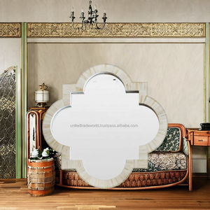 Superbe miroir mural rond en bois avec incrustations d'os, source de lumière USB, style campagne française, pour la décoration de la chambre à coucher et de la salle de bain - Product Image 1