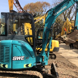 Miniexcavadora SWE18UF con Capacidad de Cucharón de 3.6m, Bomba Hidráulica y Cubierta para Construcción Agrícola - Product Image 6