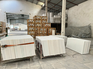 Bloque de Mármol de Calcita 100% Natural, Blanco Lechoso, Procesado en Fábrica, Pulido, Aterciopelado, Impermeable, Duradero y Ecológico para Escaleras - Product Image 2