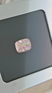 เพชรแฟนซีสีชมพูสดใส 1 ถึง 10 กะรัต ได้รับการรับรองจาก IGI ระดับ VS1 ผลิตด้วยวิธี CVD HPHT เพชรเม็ดเดี่ยวสำหรับเครื่องประดับสั่งทำ - Product Image 6