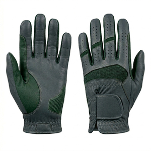 Gant de golf confortable avec ajustement précis, surface de préhension renforcée et panneaux respirants pour des séances de golf prolongées - Product Image 1
