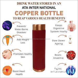 100% botellas de agua de cobre puro. Hechas a mano por artesanos expertos en Sambhal, Uttar Press, estas botellas están hechas con - Product Image 3