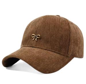 Casquette de baseball unisexe marron avec broderie dorée, décontractée, réglable, pour l'extérieur, 100% coton, toutes saisons, pour adulte - Product Image 1