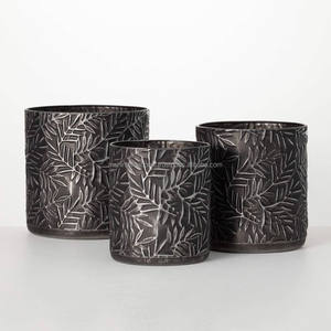 Jardinière en métal avec brosse noire et motif de fleurs pour la décoration intérieure de la maison et du jardin. - Product Image 6