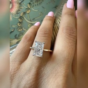 Bague en diamant de laboratoire taille radiant 2 carats pour femme, bijoux de luxe en or pour mariage, fiançailles, anniversaire, or 9K, 14K, 18K - Product Image 4