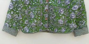 Handmade Cotton Quilted <b>Jacket</b>: V-Neck Floral Indian Coat Reversible Lightweight Coat - Product Image 3