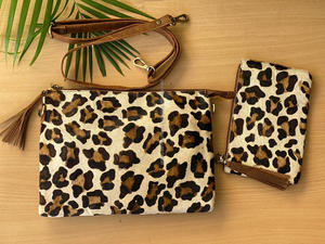 Sac à bandoulière en cuir véritable imprimé léopard fait à la main et cheveux sur cuir de vachette imprimé Animal gland pochette à fermeture éclair ensemble pour femmes - Product Image 3