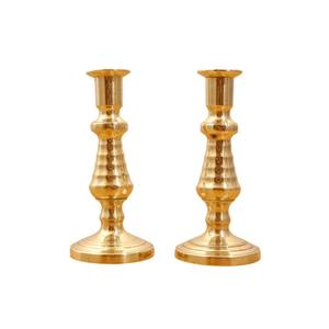 Élégant porte-bougie conique vintage en aluminium plaqué or avec design martelé, support décoratif en métal pour bougie, pour la maison - Product Image 6