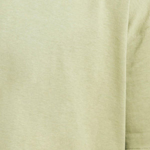 เสื้อยืดโอเวอร์ไซส์พรีเมียมสำหรับผู้ชาย ทรงหลวม ระบายอากาศได้ดี ผลิตจากผ้าฝ้าย เหมาะสำหรับใส่ลำลองในฤดูร้อน สไตล์สตรีทแฟชั่น และสวมใส่สบายทุกวัน - Product Image 4