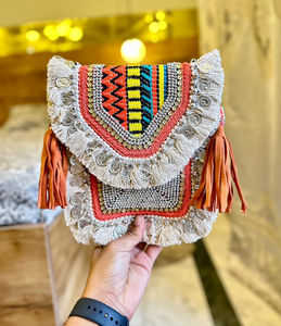 Artisanat de luxe Vintage Banjara tissu sac à main sac à main luxueux broderie travail pochette pour les soirées bas prix - Product Image 3
