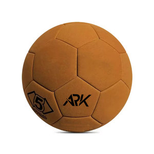 Balón de Fútbol de Entrenamiento con Agarre Fuerte, Alta Durabilidad, Superficie Lisa, Ideal para Juego al Aire Libre y Sesiones de Práctica - Product Image 1