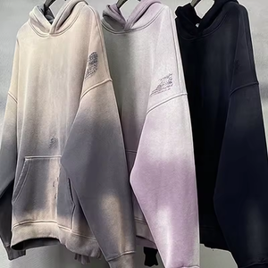 เสื้อฮู้ดดี้สีดำฟอกแบบวินเทจทรงโอเวอร์ไซส์ แขนเสื้อแบบดรอปโชว์เดอร์ มีกระเป๋าจิงโจ้ สำหรับผู้ชาย - Product Image 5