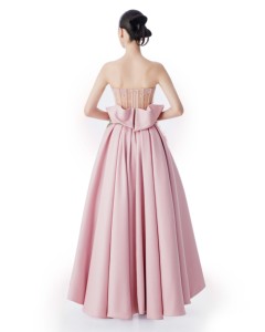 Vestido de Fiesta con Volantes Plisados Hecho a Mano, Color Rosa, para Baile de Graduación, Marca Vietnamita - Product Image 3