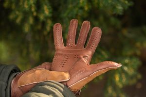 Guantes de aventura sin dedos de ante de máximo rendimiento, hechos con cuero de ante suave de primera calidad. - Product Image 3