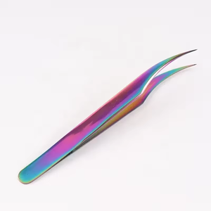 แหนบติดขนตา Diamond Grip Lash Tweezers แบรนด์ส่วนตัว ผลิตจากสแตนเลส ปลายหยักละเอียด ทนทาน มุม 45/90 องศา แบบด้าน สำหรับต่อขนตาแบบวอลลุ่ม - Product Image 4