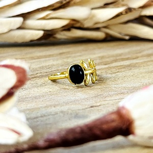 Unique Design Black Onyx <b>Ring</b> Boho Brass <b>Rings</b> for Women 18k Gold Plated <b>Dainty</b> Floral Branch Band Jewelry for Wholesale/OEM/ODM - Product Image 1