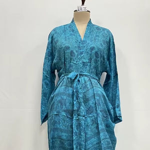 Kimono indien vintage en soie fait main, robe de mariée à col en V sur le devant, respirante, séchage rapide, pour l'été, l'automne et le printemps - Product Image 1