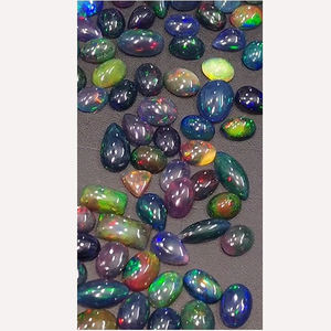 โอปอลดำเอธิโอเปียธรรมชาติ 345 ชิ้น พร้อมประกายไฟ ขนาด 8 มม. ถึง 16 มม. รูปทรงวงรี ลูกแพร์ แปดเหลี่ยม คาโบชอง น้ำหนัก 405 กะรัต ขายโดย Iroc Sales Gemstone cab ราคา 260 ดอลลาร์สหรัฐ - Product Image 2