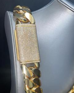 Cadena Cubana Hecha a Mano en Oro Amarillo de 14K con Diamantes Moissanite VVS1 y Plata de Ley 925, Cadena Cubana para Hombre - Product Image 4