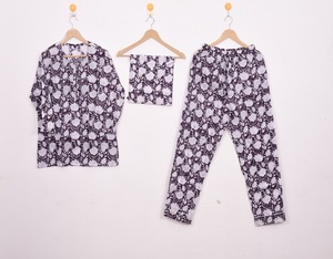 Excellent prix – Fournisseur indien : Ensembles de pyjamas vintage en coton imprimé à la main avec boutons, respirants, pour l'été - Product Image 1