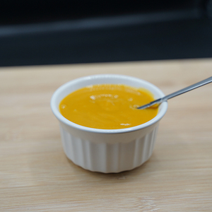 Purée de mangue Desi 100% naturelle fraîche, fabriquée en usine, nouvelle arrivée, pulpe de mangue, emballage aseptique personnalisé, stockage congelé, 14 Brix - Product Image 1