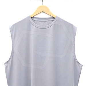 เสื้อกล้ามสีเทาแบบไม่มีแขนสำหรับผู้ใหญ่ ขายส่ง ผ้าโพลีเอสเตอร์ระบายอากาศได้ดี เหมาะสำหรับกีฬากรีฑา ชุดยูนิฟอร์ม ชุดกีฬา เสื้อกีฬาประสิทธิภาพสูง - Product Image 4