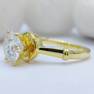 Anillo de Compromiso Clásico Solitario de Oro Blanco Sólido de 14K/18K con Diamante Cultivado en Laboratorio VVS Certificado para Aniversario de Bodas - Product Image 2