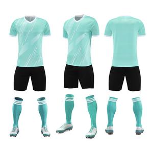 Tenue de football personnalisée en tissu à séchage rapide, maillots et uniformes de football imprimés et uniformes de football simples pour jeunes - Product Image 4