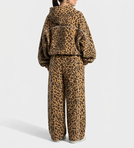Custom Logo Leopard Print Oversize Contrast Pipping Women's <b>Tracksuit</b> Leopard Pullover Contrast Lining Hoodie & Jogger For Women - Product Image 4