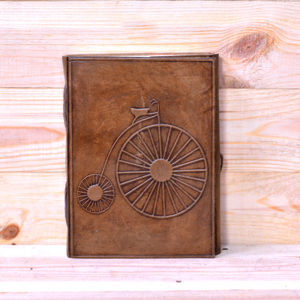 Wholesale Handmade Genuine <b>Leather</b> Hardcover Blank Lined Journal <b>Leather</b> Strap Feather Closure Pencil 80 <b>Sheets</b> Custom Gift - Product Image 2