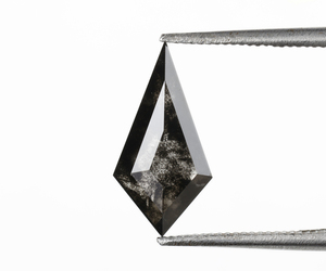 OM GEMS Diamante de laboratorio cultivado con corte Salt & Pepper de 1.15 Ct, único, hecho a mano, perforado con láser, suelto, personalizado, tipo Sal y Pimienta - Product Image 4