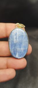 Lote al por mayor de colgantes de moda chapados en oro con cianita, colgantes de collar con bisel de formas ovaladas y dijes - Product Image 4