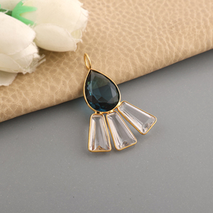 Colgante de cuarzo azul de Londres y cuarzo cristalino con engaste de bisel, hecho a mano, para la creación de collares con múltiples piedras. - Product Image 3
