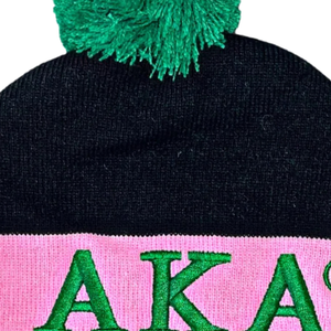 Bonnet en tricot brodé noir – Chapeau d'hiver chaud et tendance – Accessoire décontracté pour l'extérieur – Bonnet unisexe en tricot doux - Product Image 2