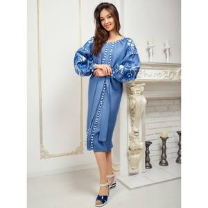 Robe brodée beige surdimensionnée pour femme, fabriquée à la main en Ukraine, légère, avec dentelle, longueur midi, pour un look folk décontracté, meilleur prix - Product Image 4